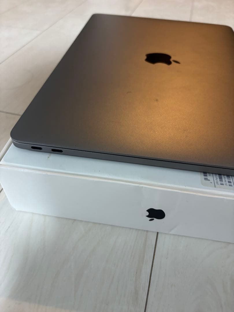 [ジャンク品]超美品MacBook Pro 2017スペースグレー13インチ