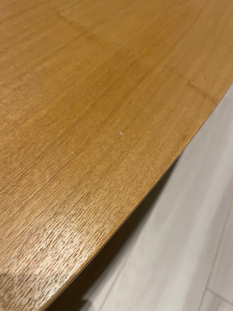 無印良品　タモ材　楕円形ローテーブル