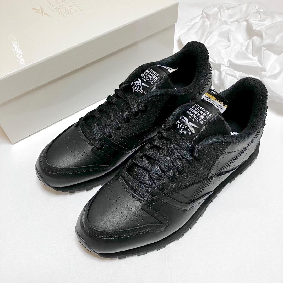 新品 42 マルジェラ リーボック クラシック コラボスニーカー 黒 18704
