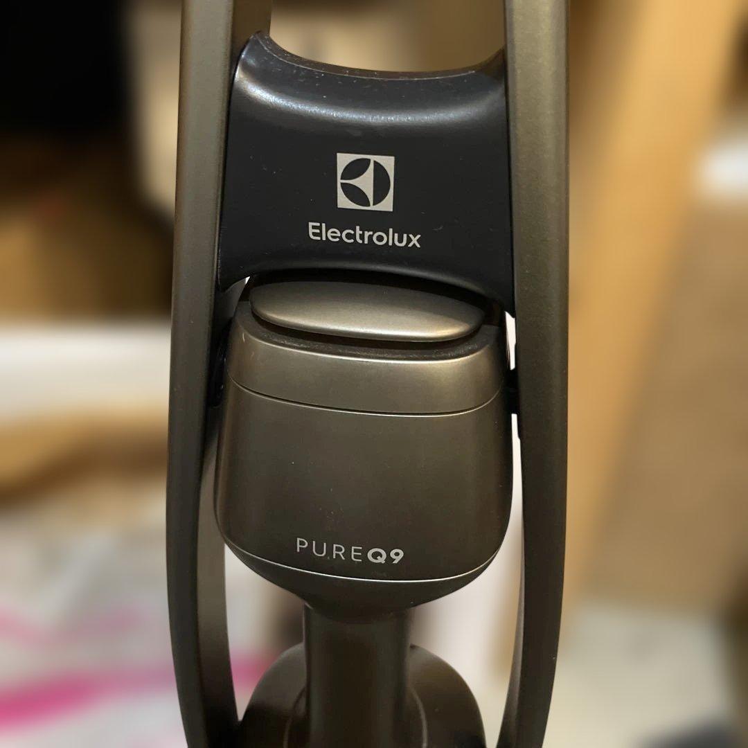 エレクトロラックス 掃除機 コードレス マホガニーブロンズ PQ92-3EMF