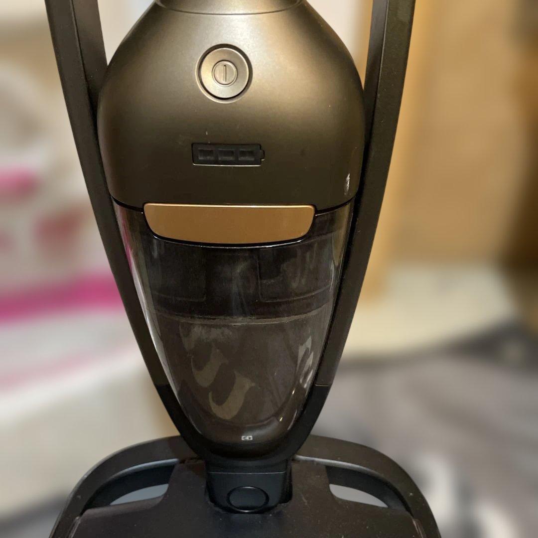 エレクトロラックス 掃除機 コードレス マホガニーブロンズ PQ92-3EMF