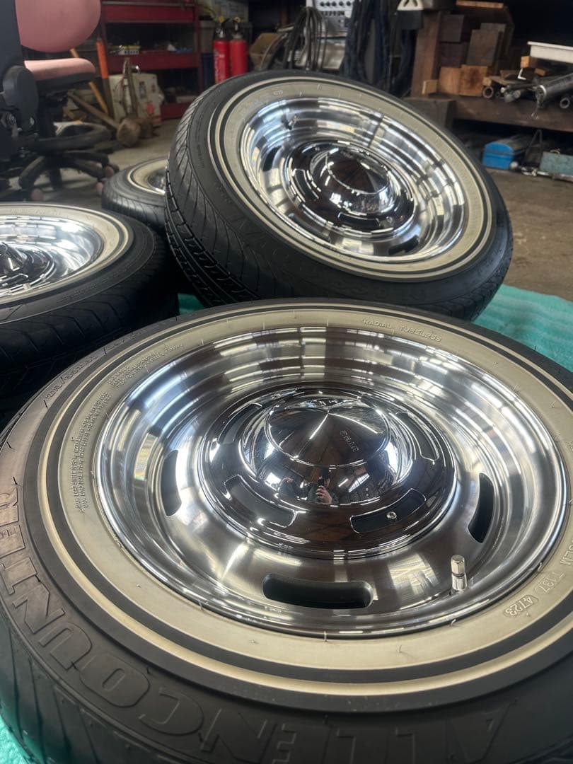 ハイエース　ホイール　16インチ　クリムソン　オーレンカウンター