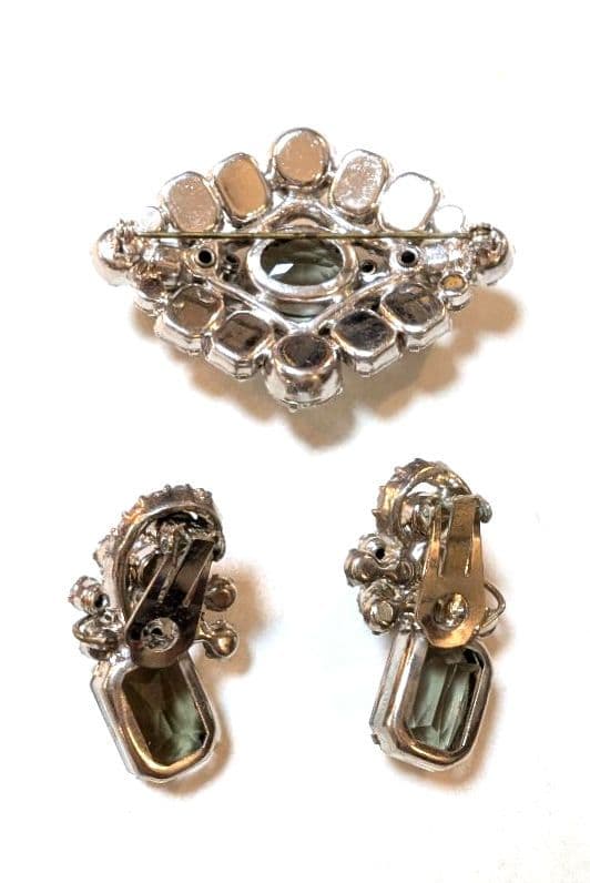 No.0327 ヴィンテージJULIANAブローチセットB