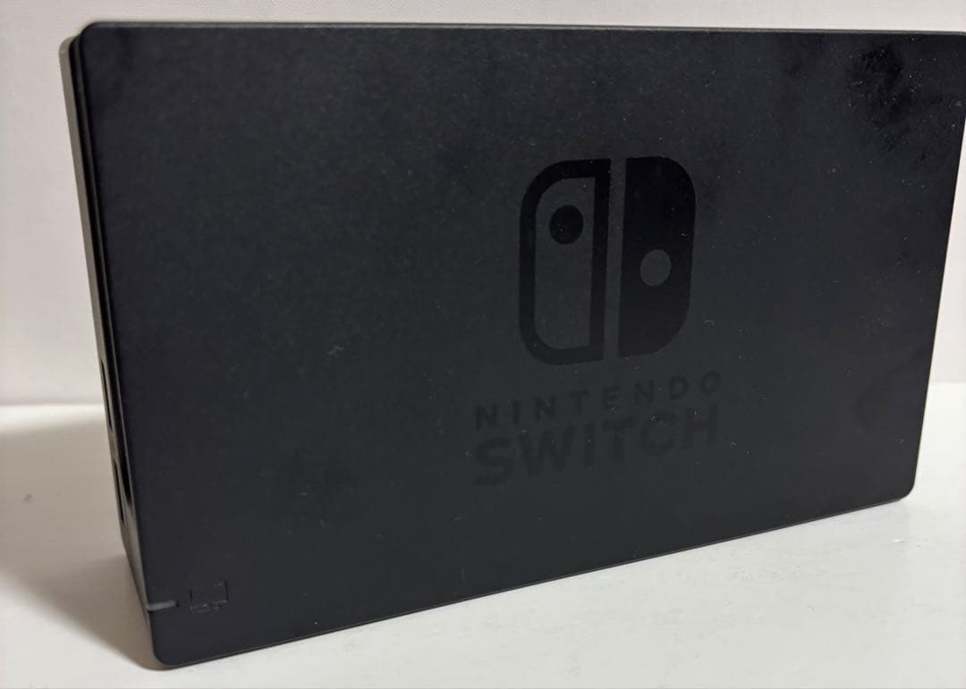 【完動品】Nintendo Switch 本体、付属品完備、おまけあり