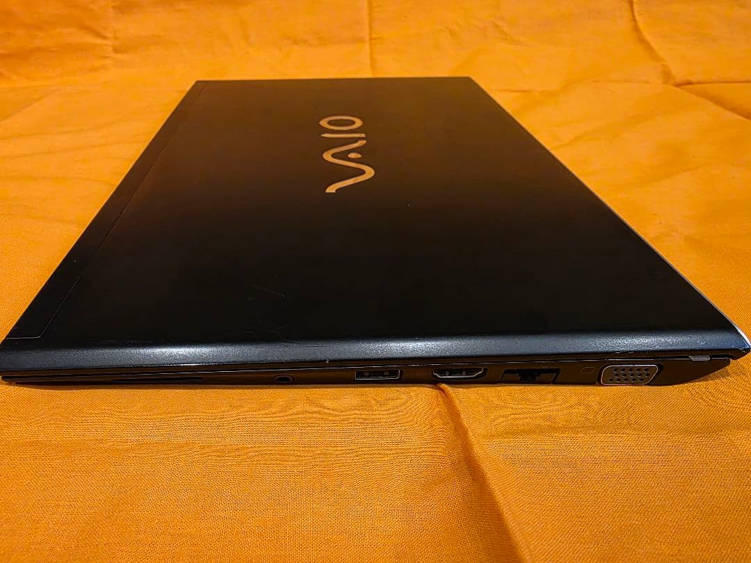 SONY VAIO 薄型軽量 i5 SSD256 ノートパソコン ラップトップ