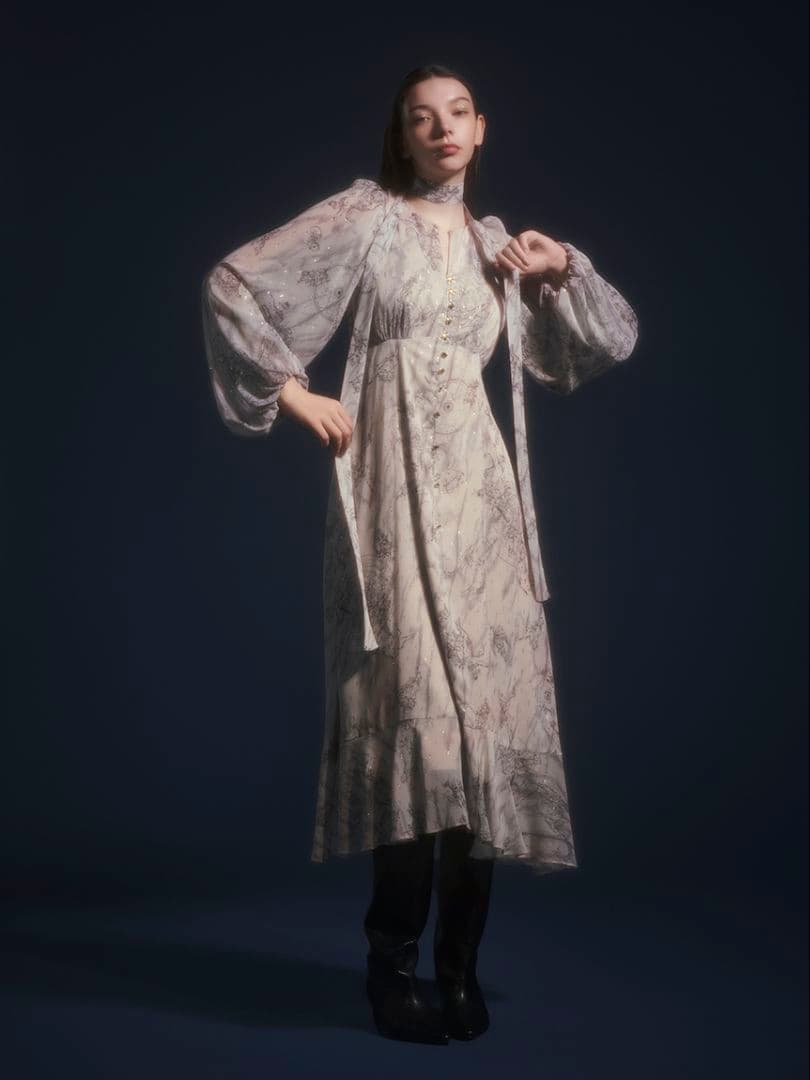 フレイアイディー　ホロスコーププリントリボンタイワンピース　サイズ1　LBEG