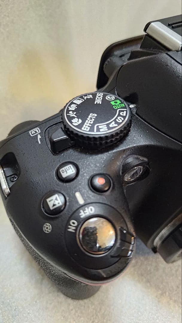 Nikon D5100 body デジタル一眼レフカメラ　撮影枚数11808枚