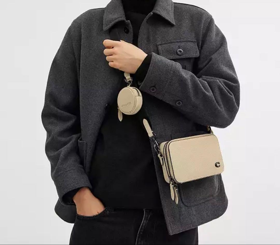 COACH メッセンジャー&ボディバッグ クロスボディ