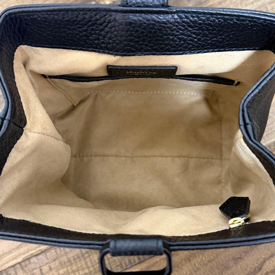 Hushtugハッシュタグ　巾着レザーバッグ　 ブラック