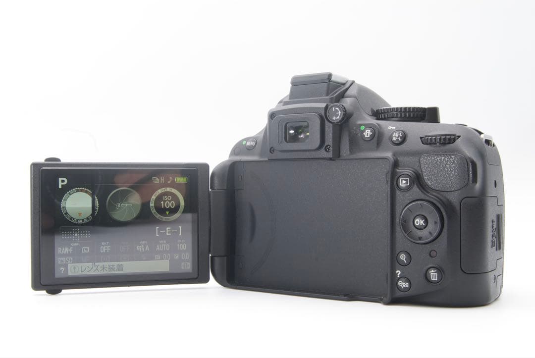 Nikon D5200 レンズキット　スマホ転送　手ぶれ補正　回転モニター