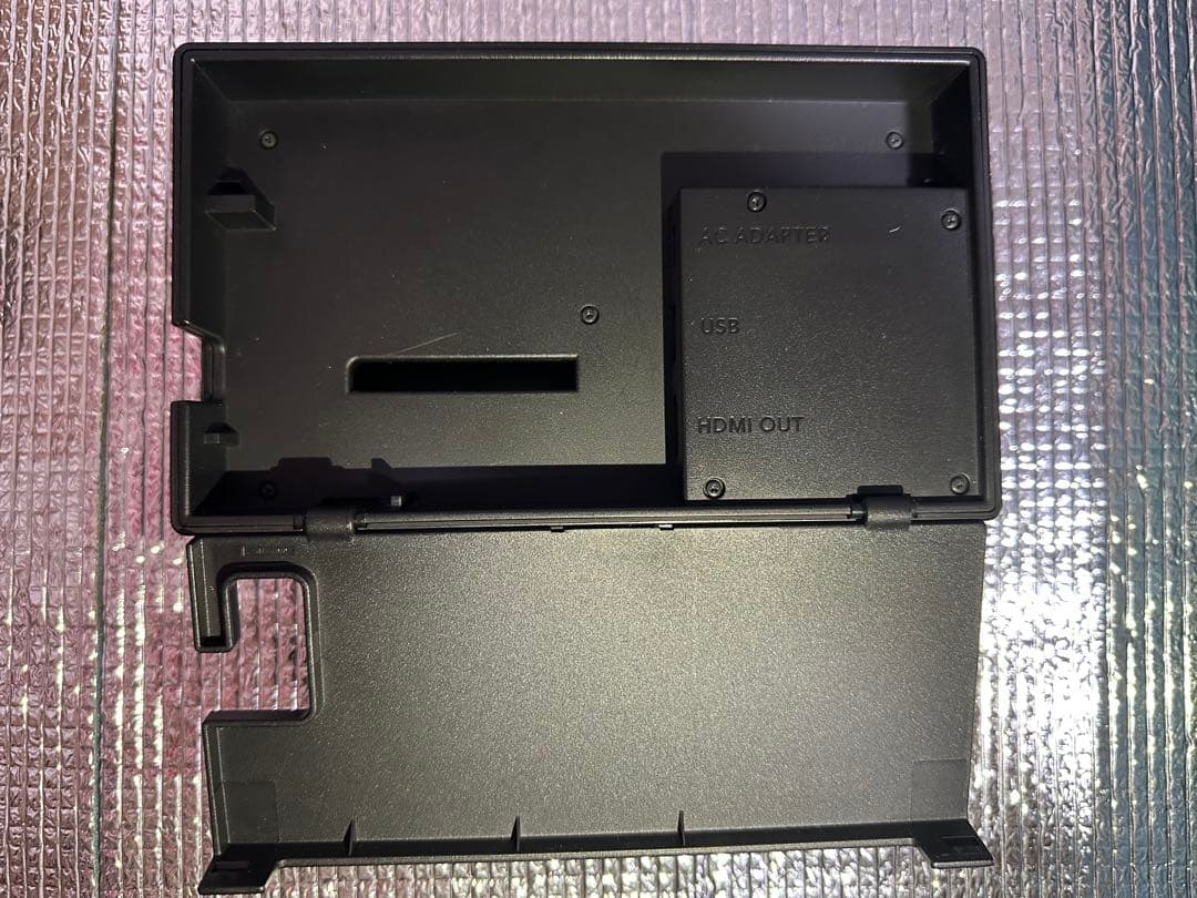 Nintendo Switch本体、32GB microSDカード付き