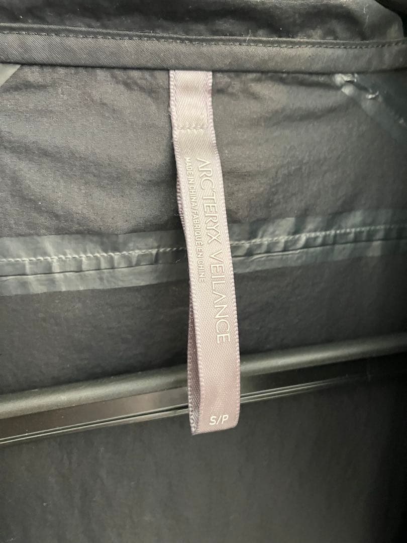 ARC’TERYX VEILANCE / MONITOR LT COAT (S)