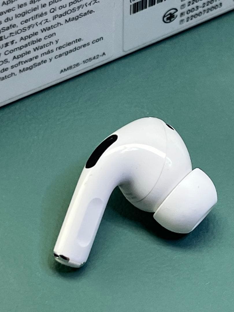 AirPods pro第2世代イヤホン右耳のみ A3047正規品動作品美品