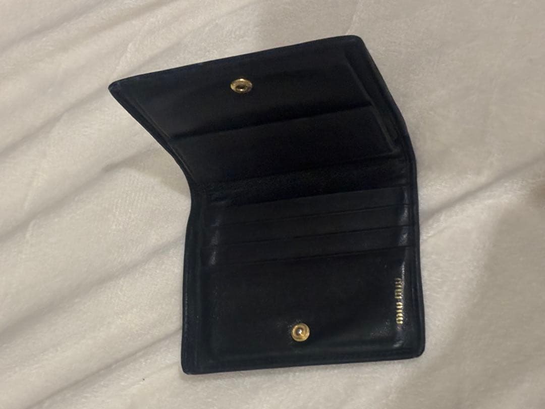 miumiu 2つ折り 財布 ミュウミュウ マテラッセ ブラック クリスタル