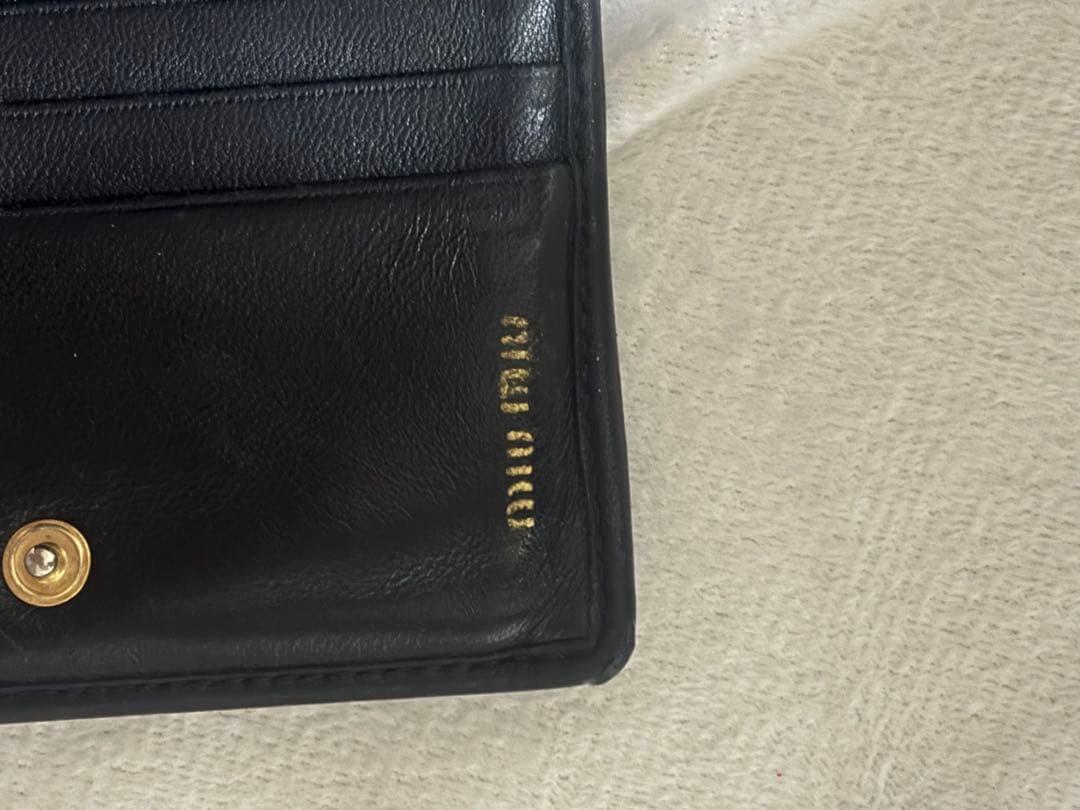 miumiu 2つ折り 財布 ミュウミュウ マテラッセ ブラック クリスタル