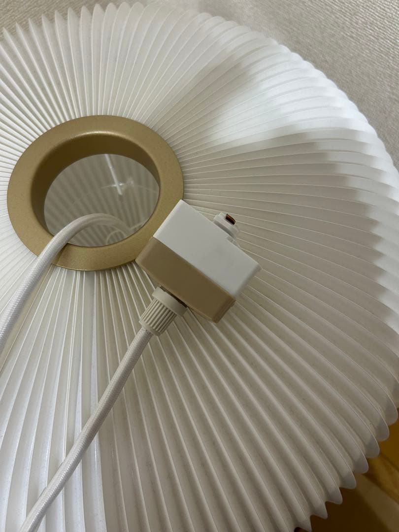 LE KLINT ラメラ　ペンダントライト