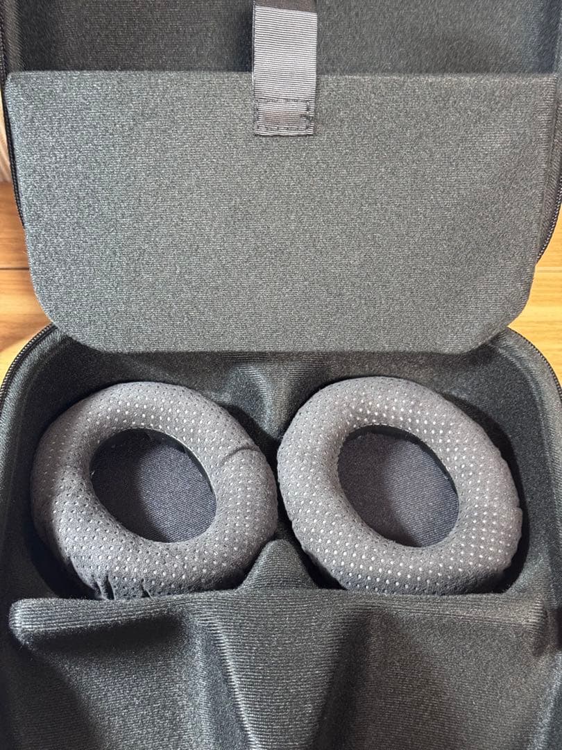 ヘッドホン SHURE SRH1540