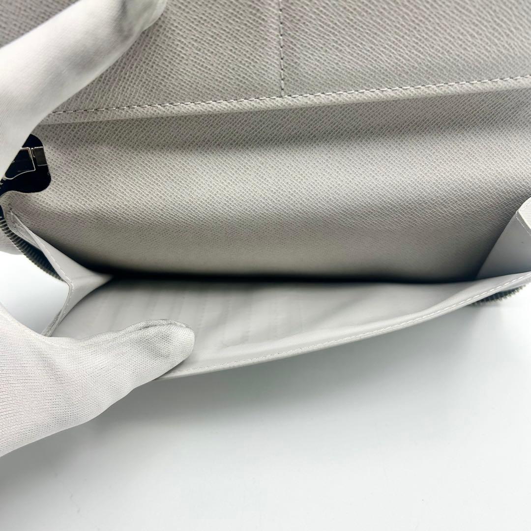 極美品 ルイヴィトン タイガラマ ヴェルティカル 長財布 ホワイト