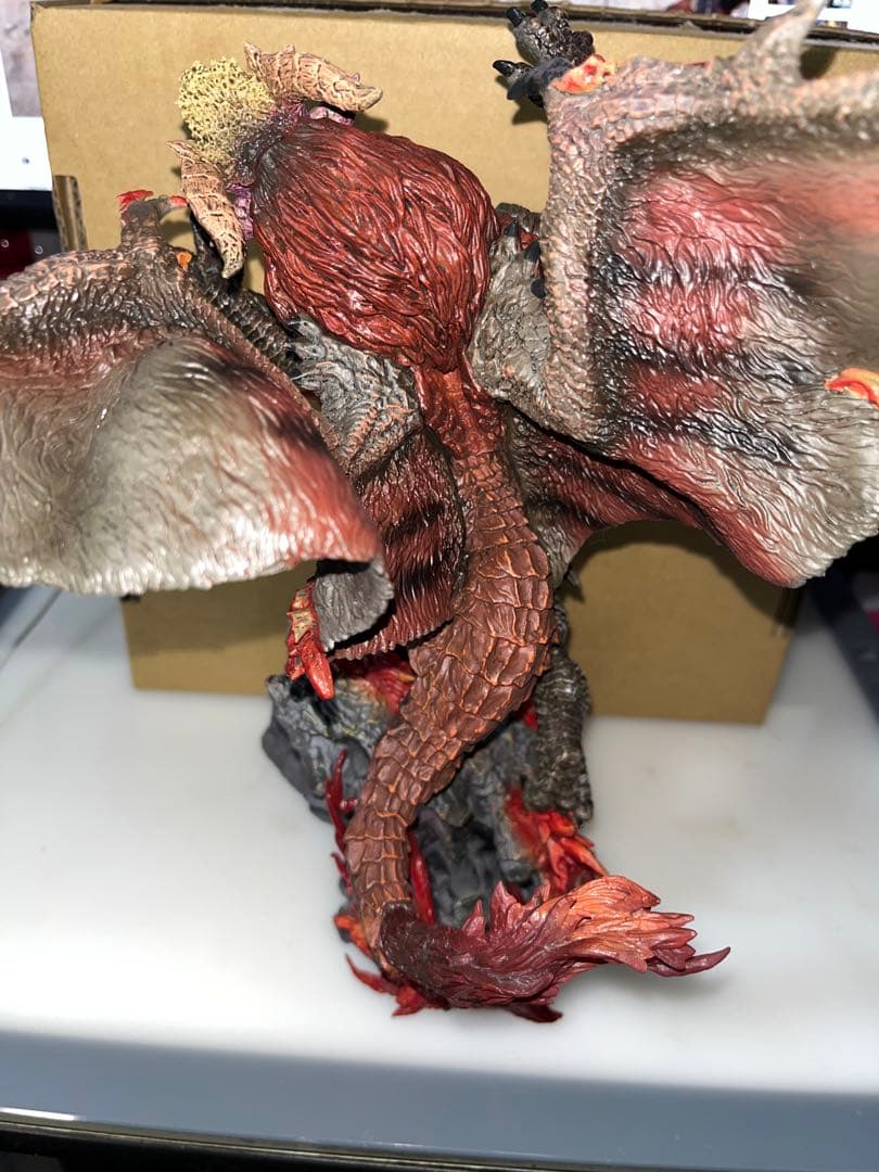 炎王龍テオ・テスカトル クリエイターズ モンハン モンスターハンター フィギュア