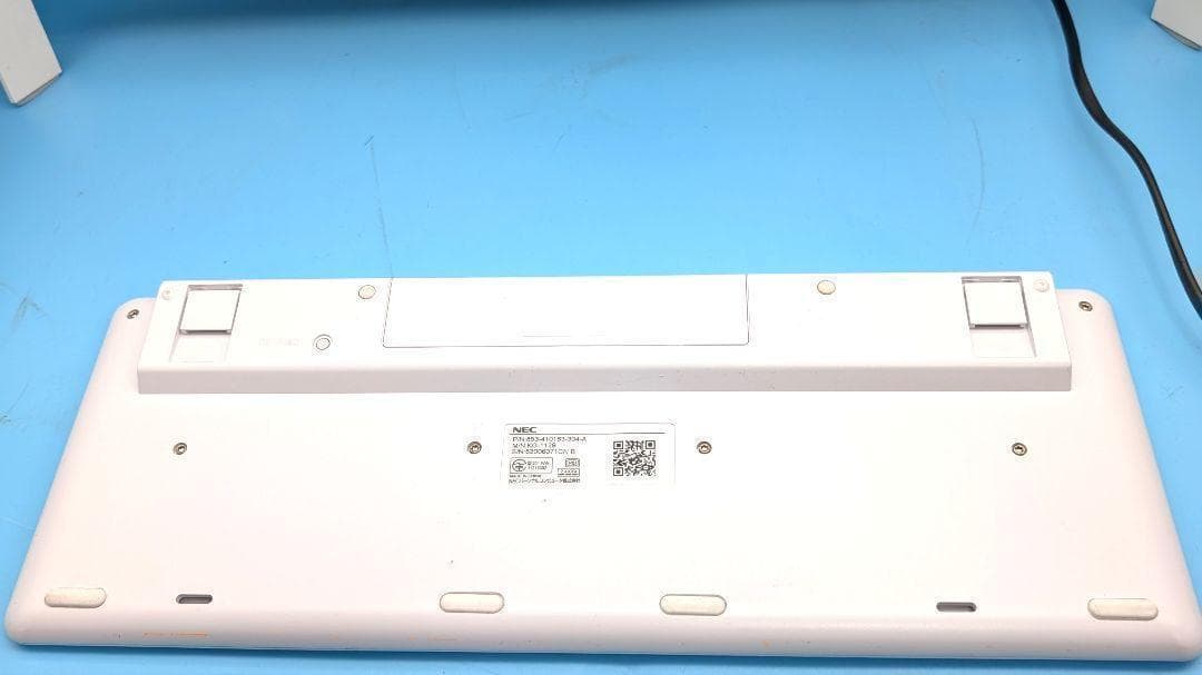 NEC 一体型パソコン PC-DA350KAW　 オフィス付