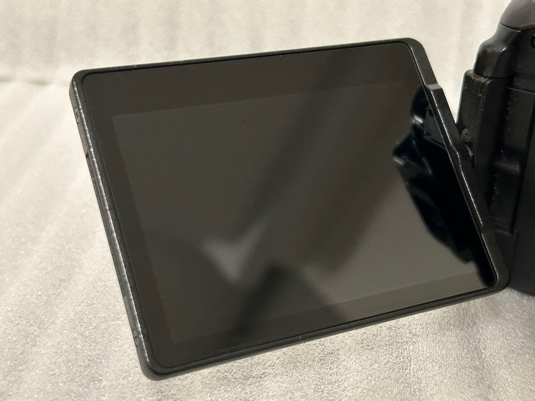 Nikon D5500 ボディ MH-24付き　189