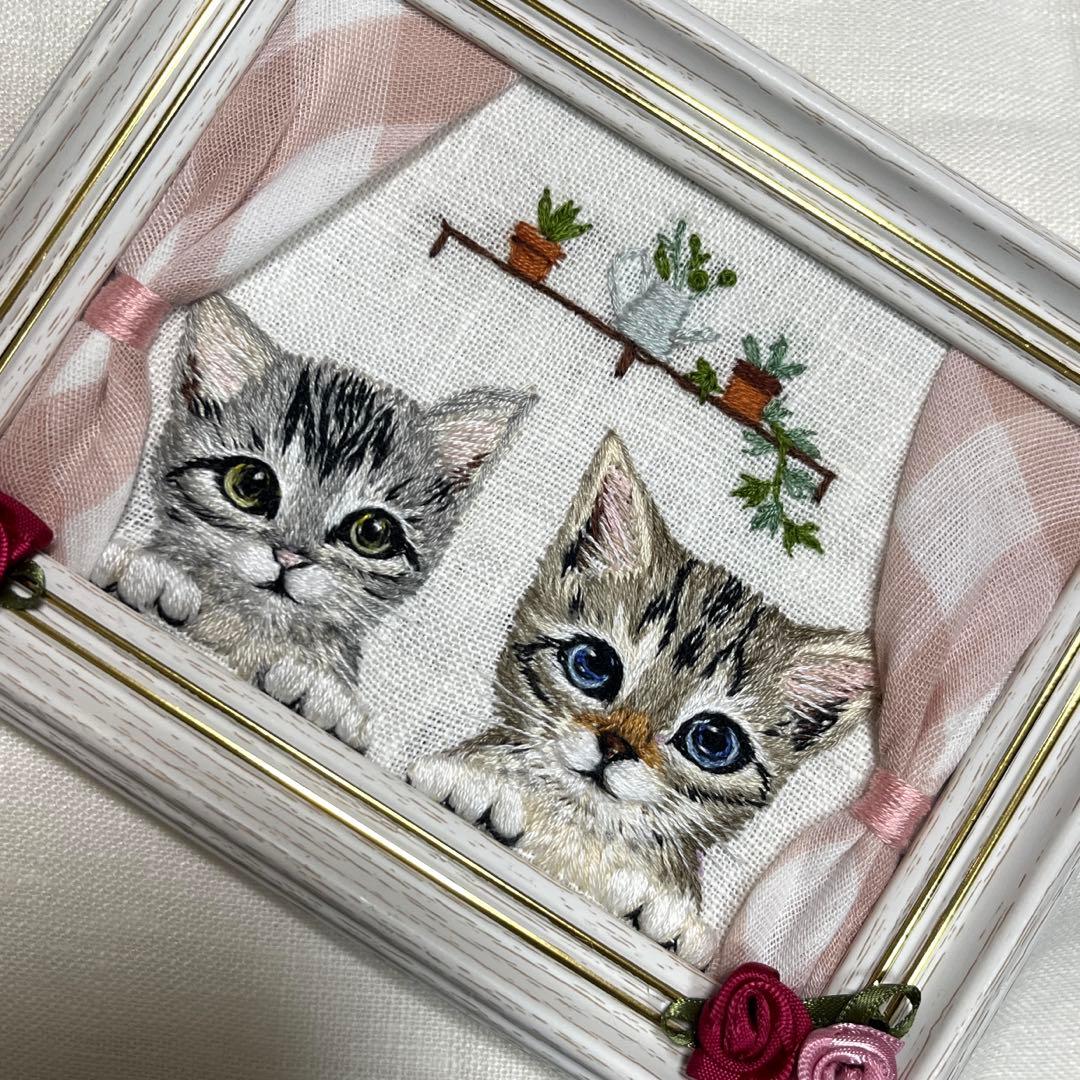 ハンドメイド　刺繍フレーム　刺繍チャーム