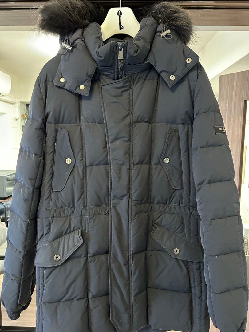 【美品】TATRAS ダウンジャケット