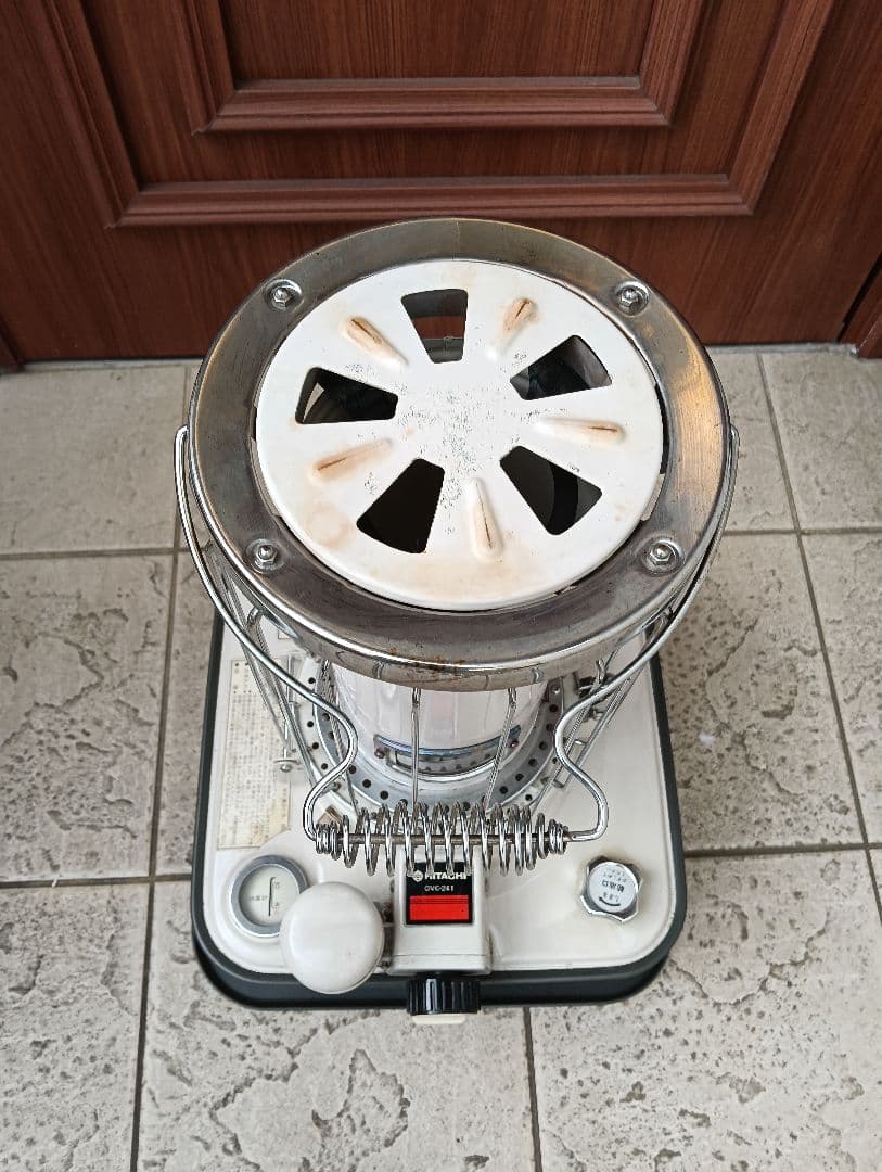 日立石油ストーブ　OVC-241　ジャンク品　【送料込】
