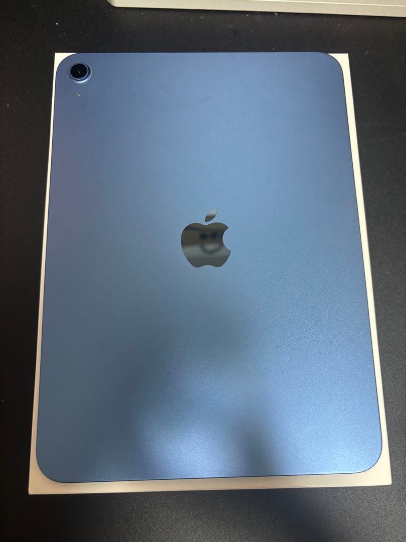 iPad11世代（A16）ブルー