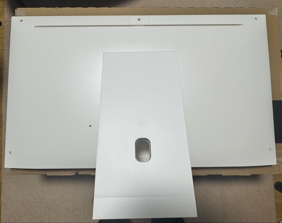 LGモニター 43SQ700S-W/LG 42.5インチ 4K