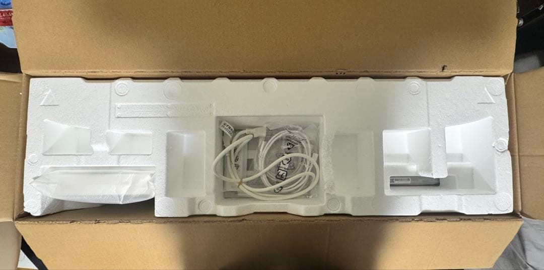 LGモニター 43SQ700S-W/LG 42.5インチ 4K