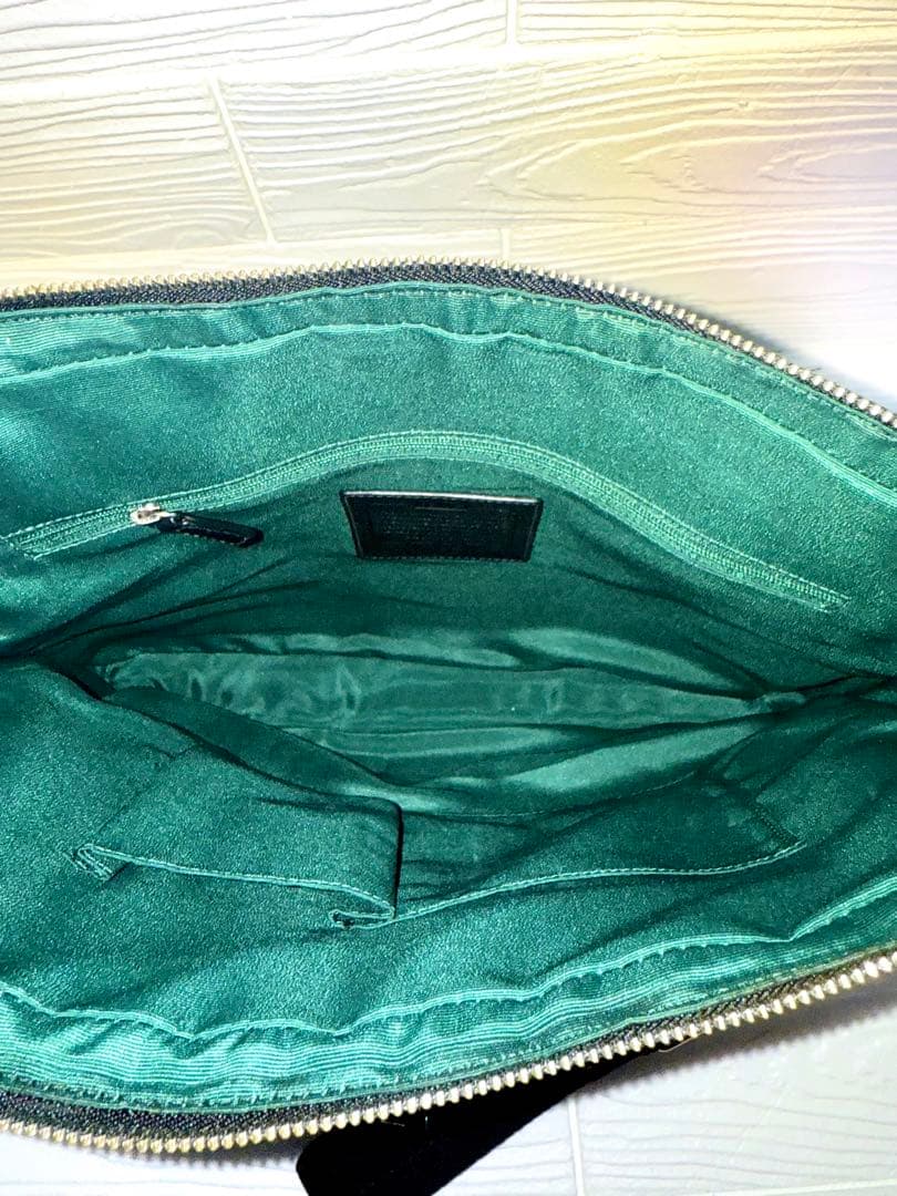 美品 コーチ シグネチャー ビジネスバッグ ブリーフケース A4 PC収納 黒