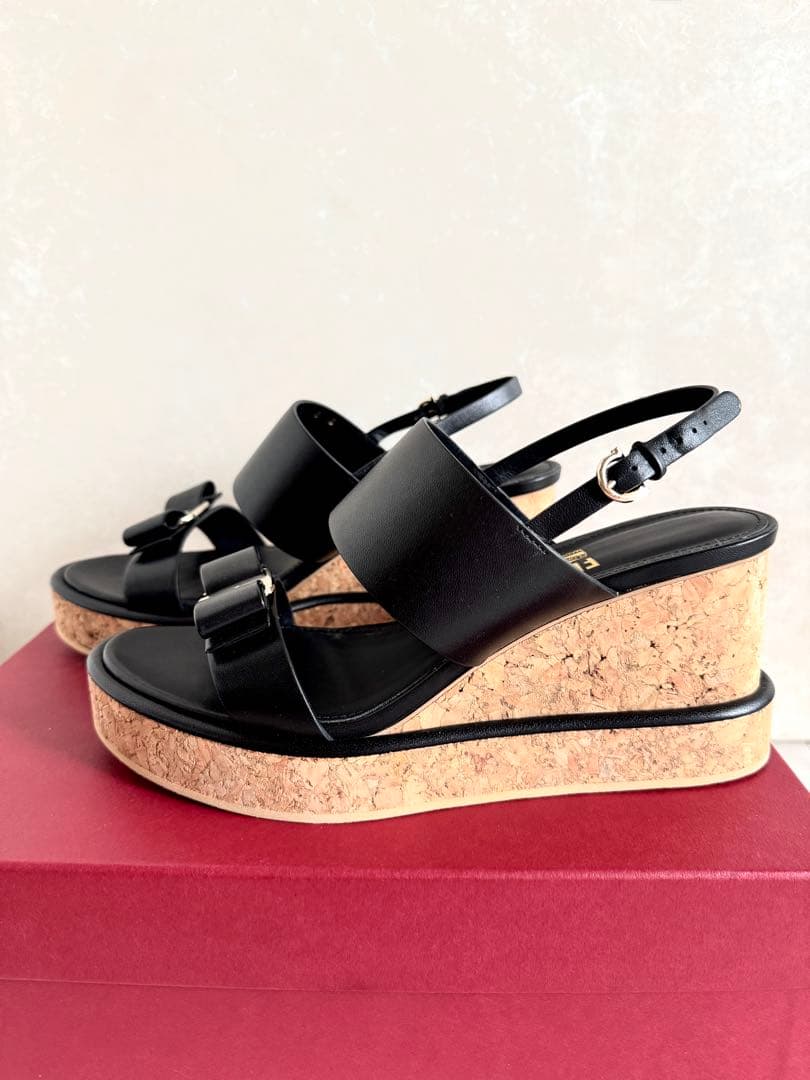 美品 フェラガモ　ウェッジ サンダル ヴェラリボン 8