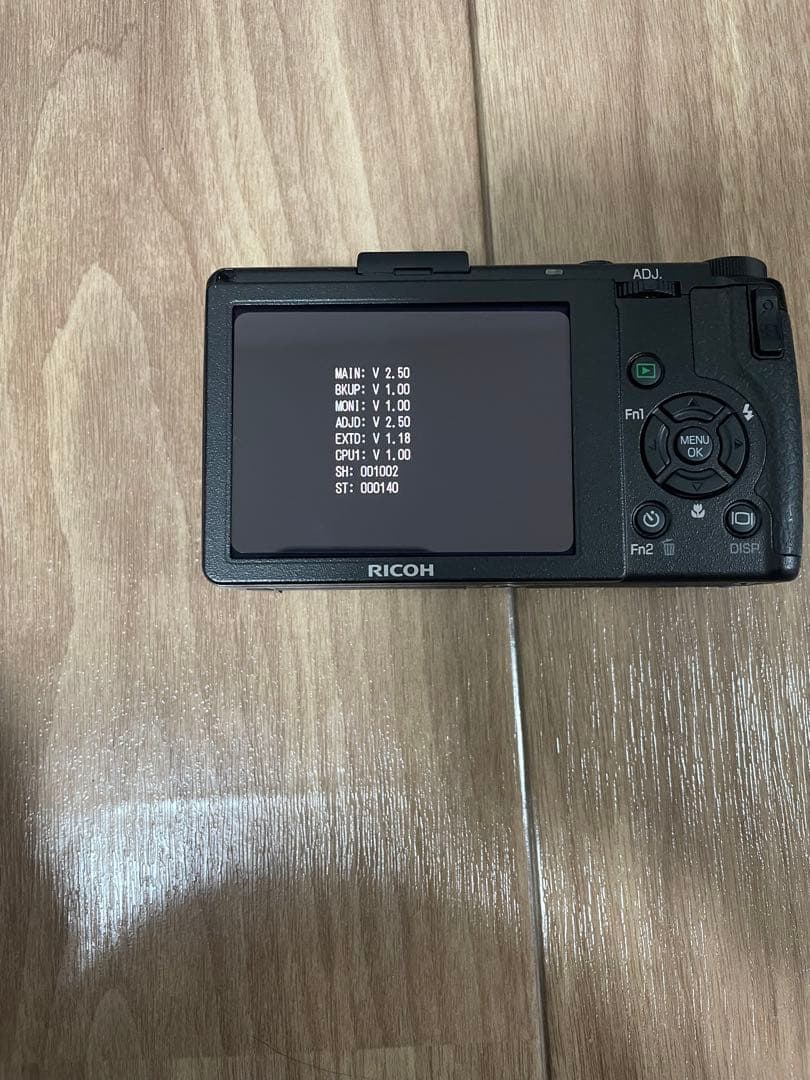 美品 RICOH GR DIGITAL III 本体・シャッター回数1002