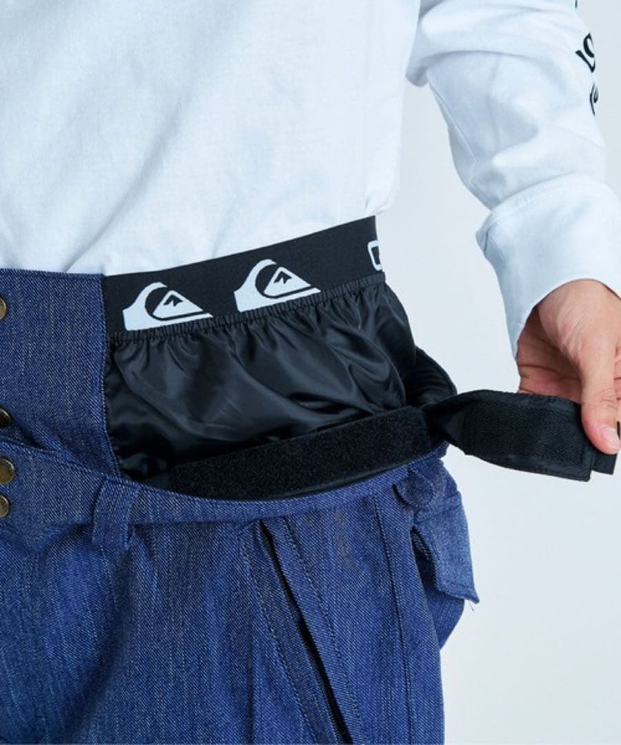 未使用 クイックシルバー　スノーボードパンツ