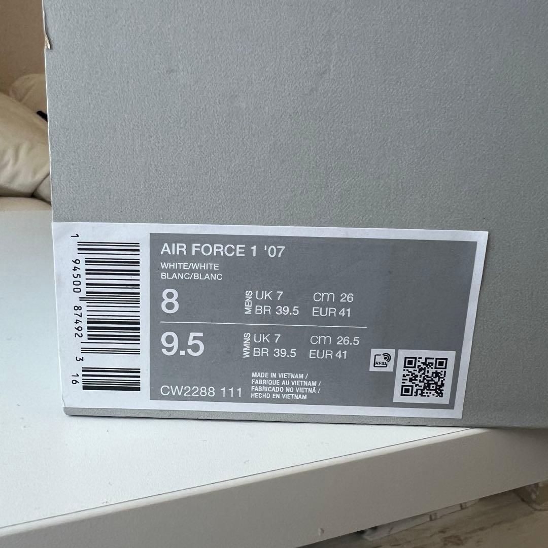 【新品未使用品】ナイキ エア フォース 1 '07 ホワイト　26cm
