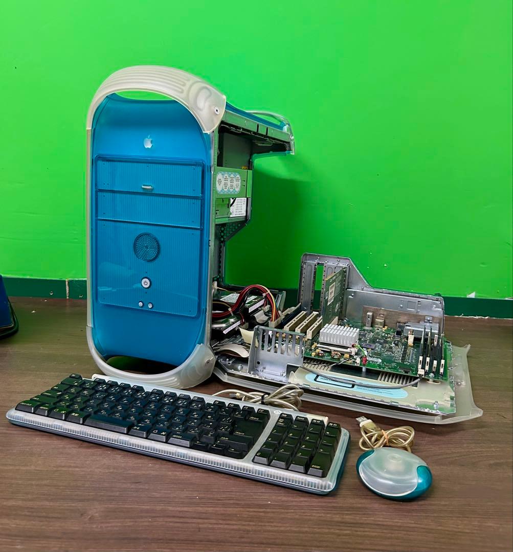 Apple Power Macintosh G3本体と純正キーボード&マウス