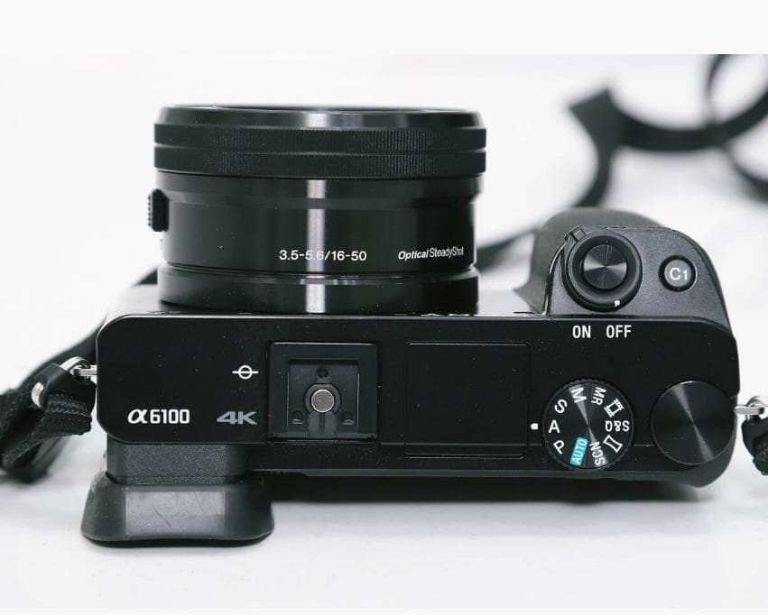Sony　α6100　ダブルズームキット　元箱あり
