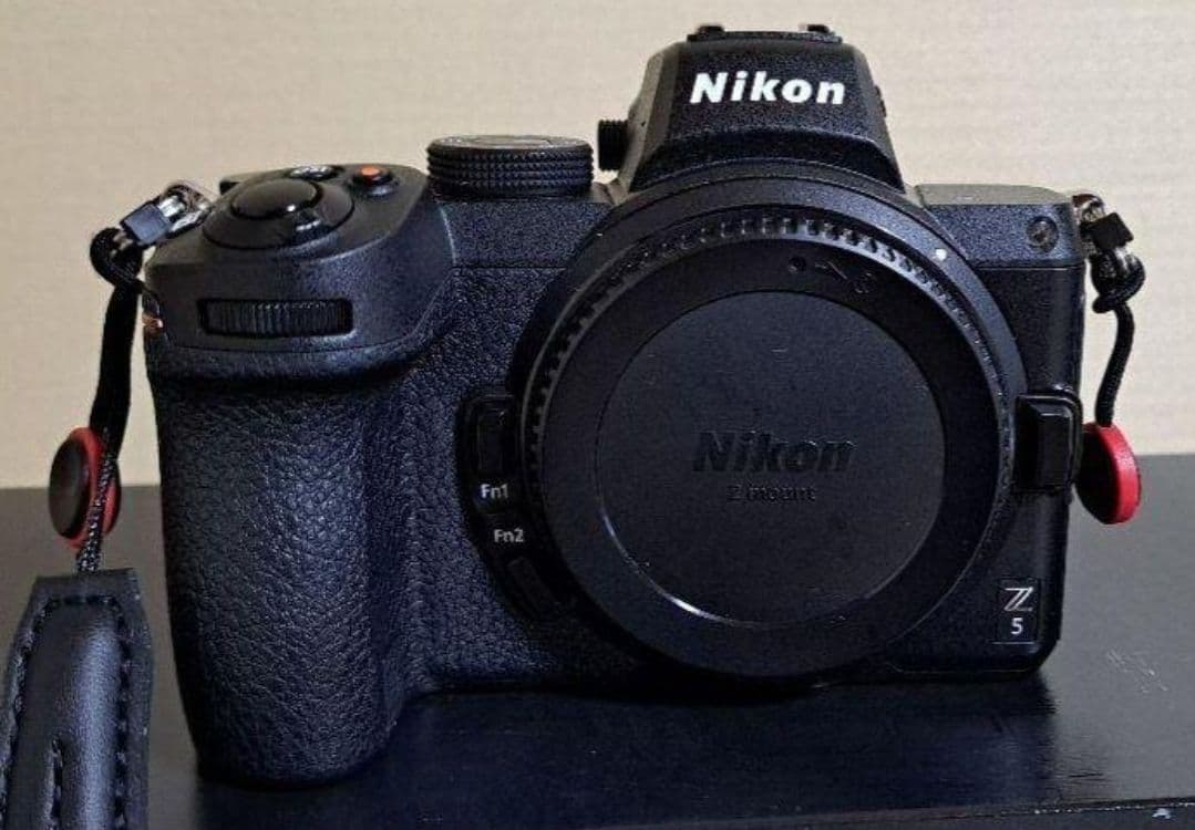 ケイNikon Z5 ニコン　Z5 ボディ