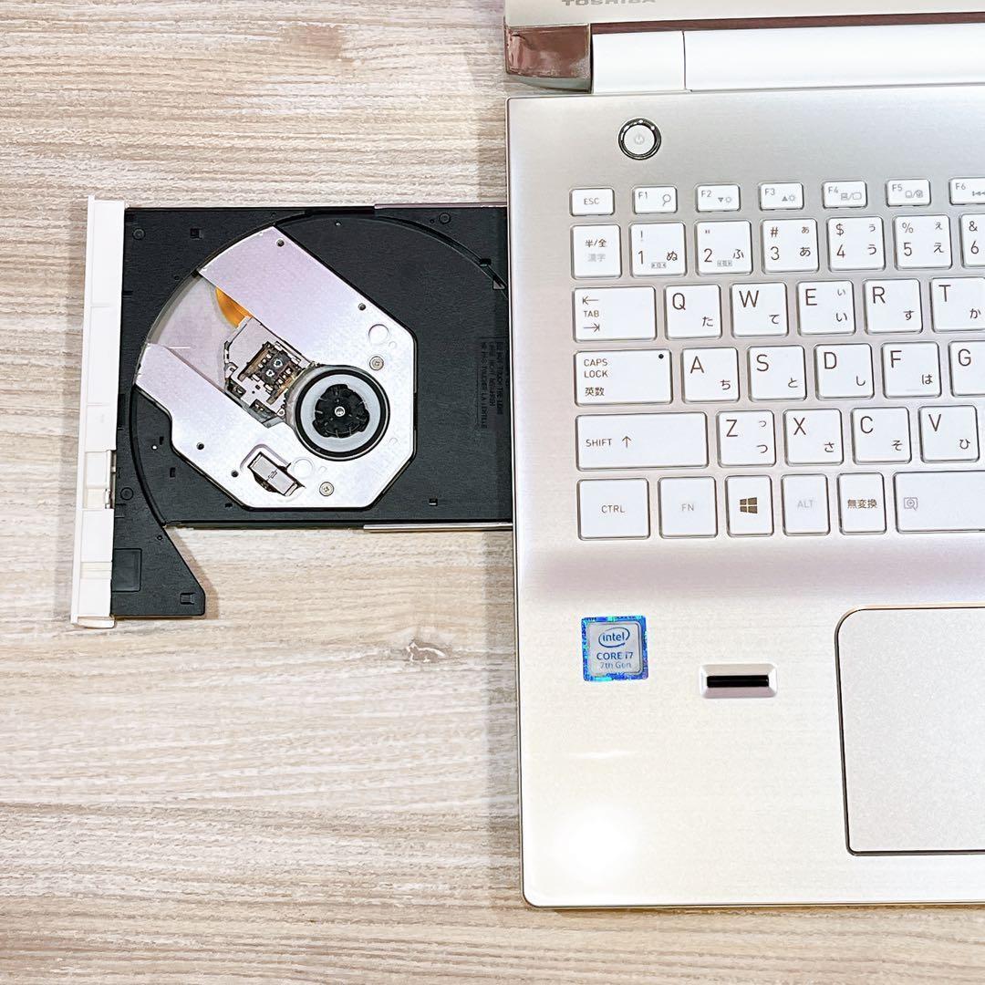 dynabook Core i7 8GB HDD1TB Win11 訳あり