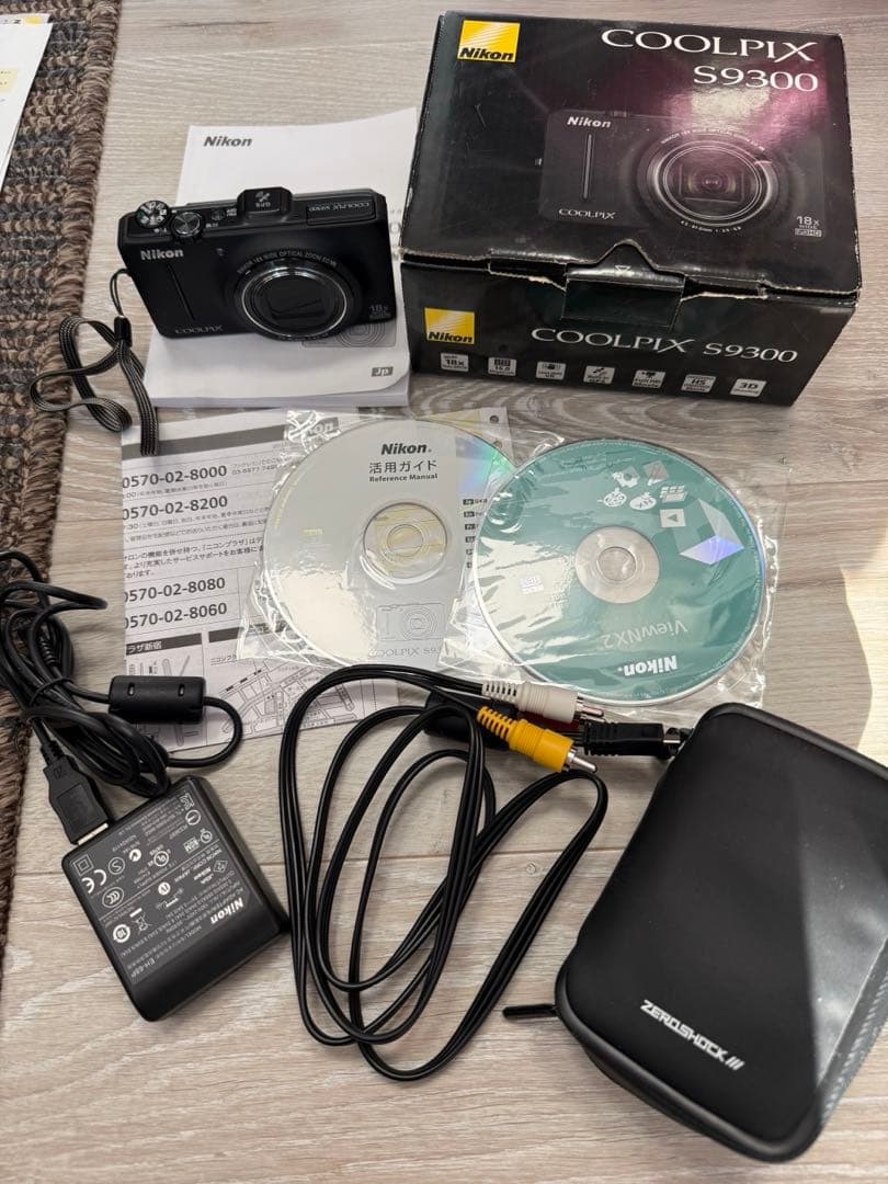 週末sale NIKON デジタルカメラ　S9300 美品