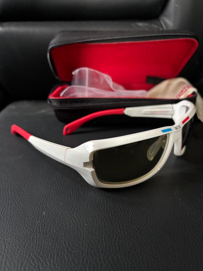 KIOB スポーツサングラス ホワイト/レッド