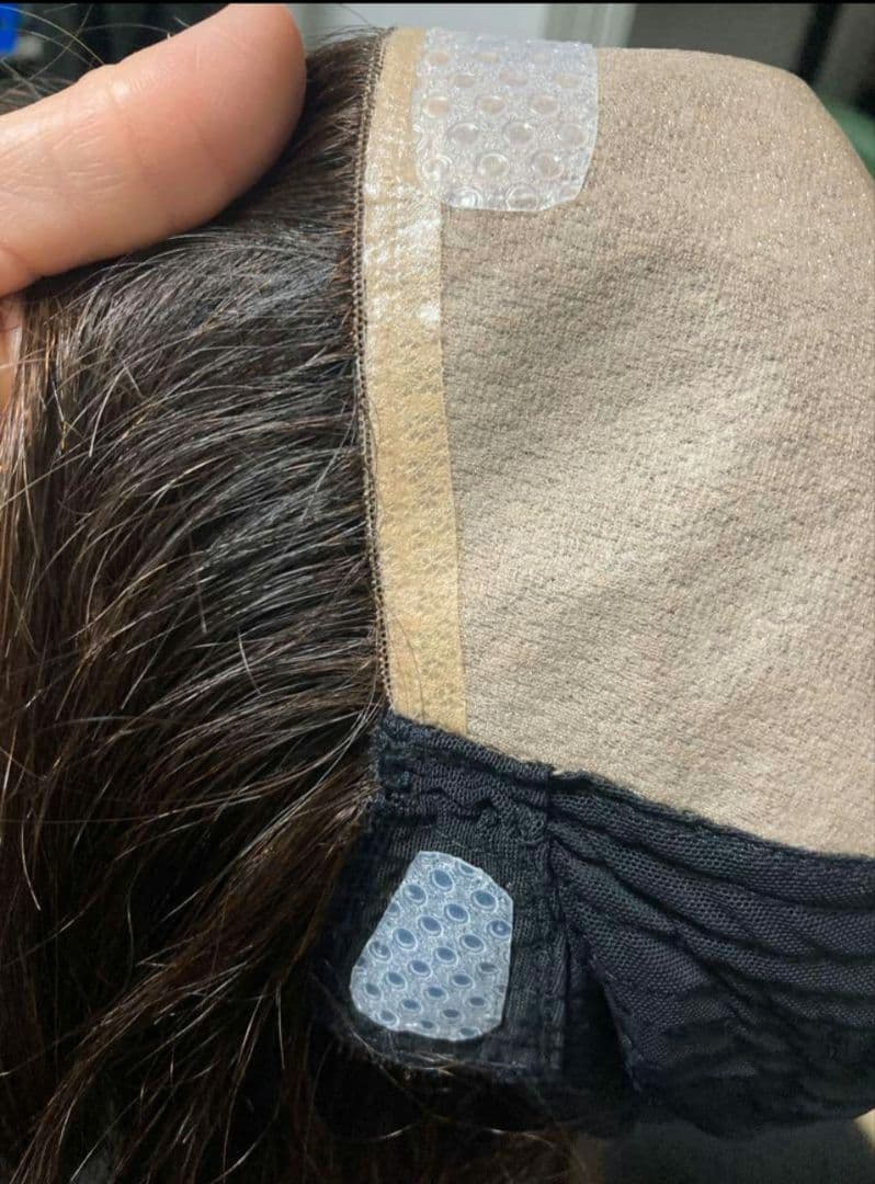 まるです。人毛ウィッグ　ウィッグ　パーマ　ミディアム　ロング