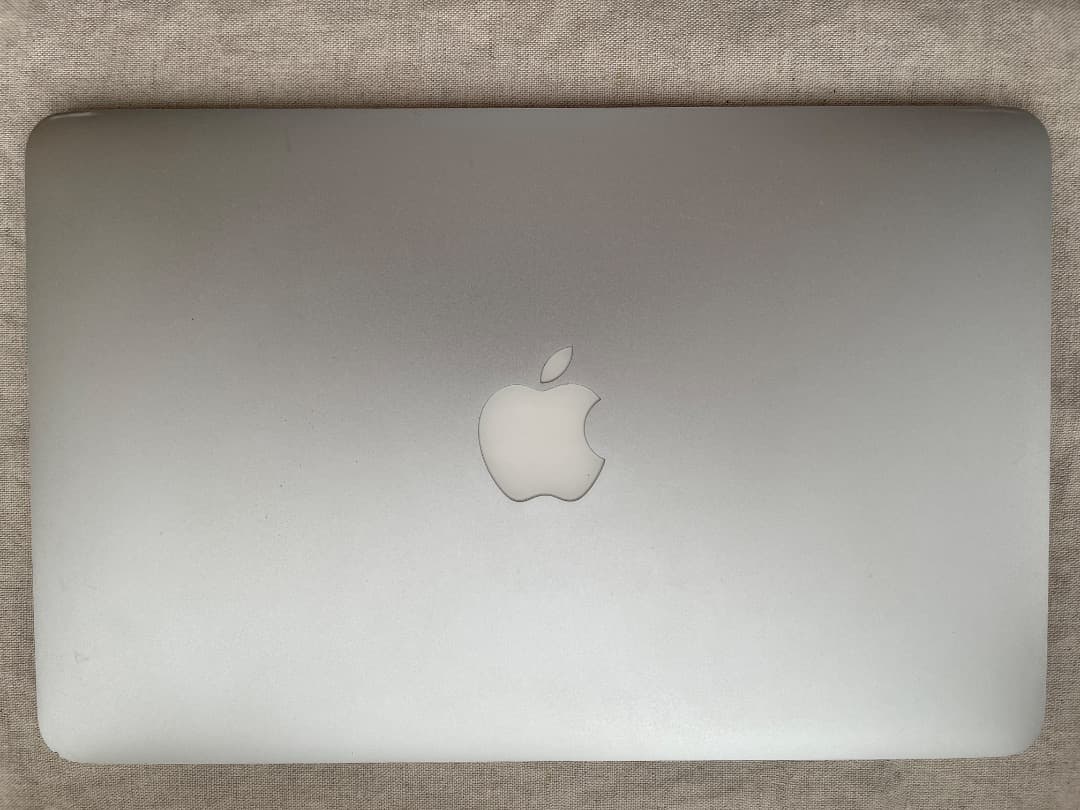 稼動品・Apple社MacBookAir A1465オマケ有