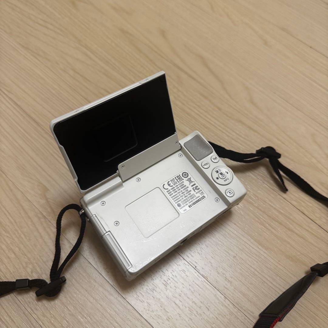 Canon EOS M100ミラーレスカメラ