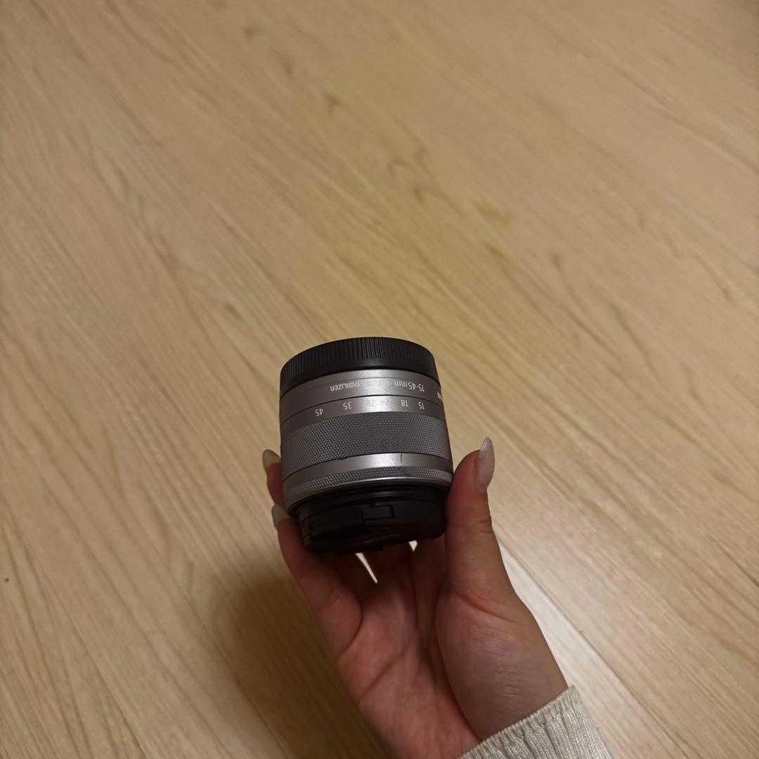 Canon EOS M100ミラーレスカメラ