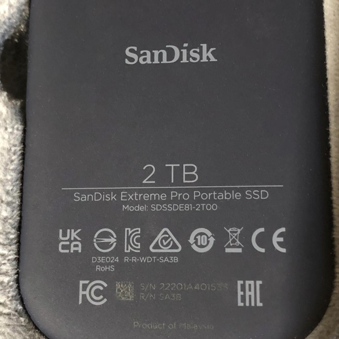 SanDisk 外付け 2TB USB 3.2 SDSSDE81-2T00