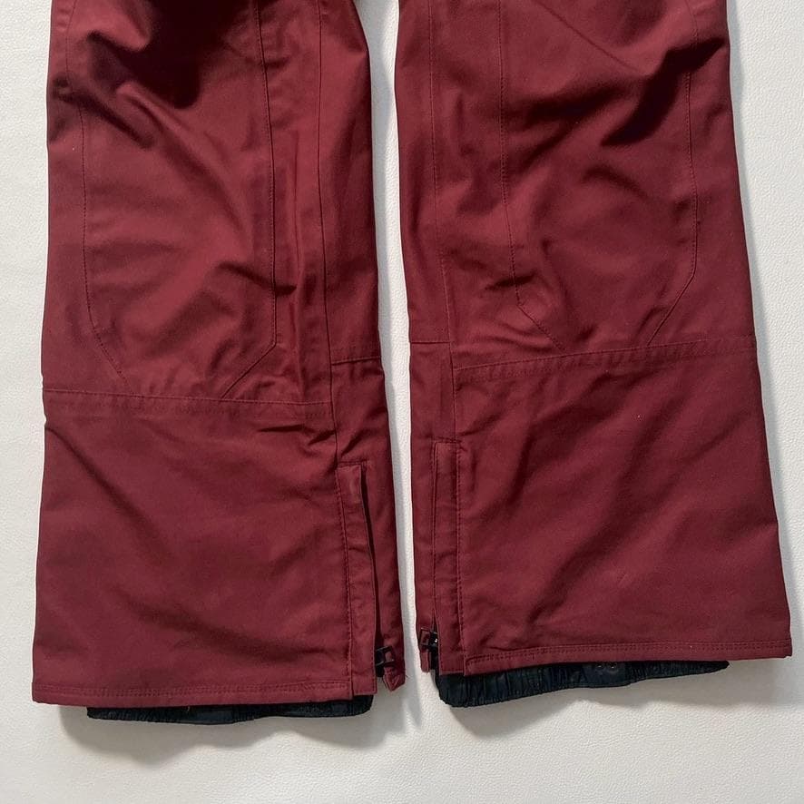 K*i様 【高機能】バートン アナログ スノーボードウェア 上下セット 中綿入り