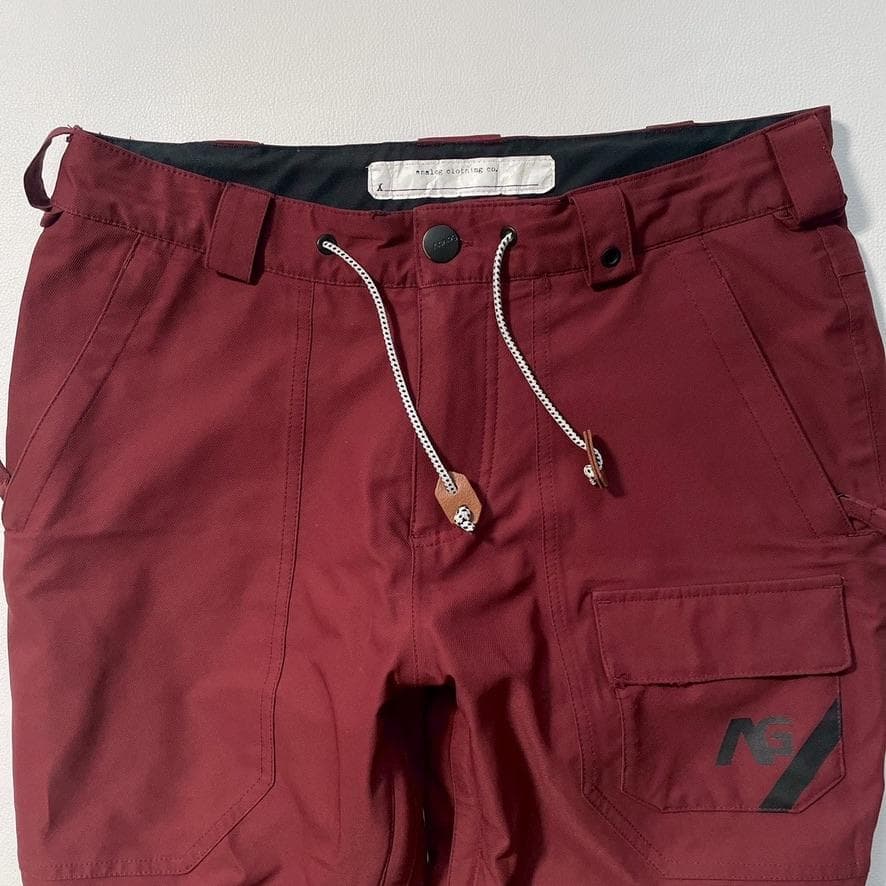 K*i様 【高機能】バートン アナログ スノーボードウェア 上下セット 中綿入り