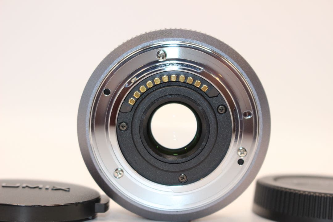 Annis無言 プロフあり様★純正収納袋付★ LUMIX 単焦点レンH-H020